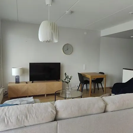 One Bedroom By The Sea *